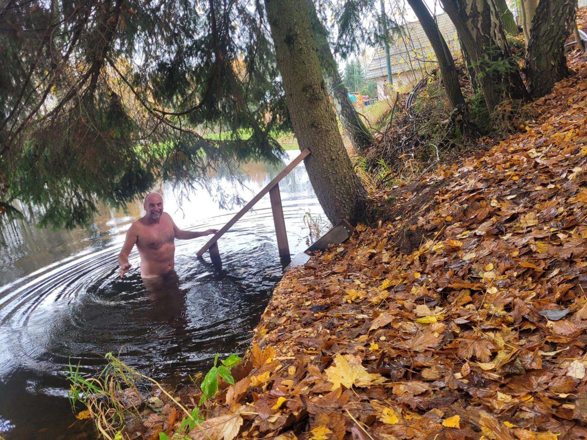 Srub Na Svahu Sjezdovky V Radvanicich Radvanice  エクステリア 写真